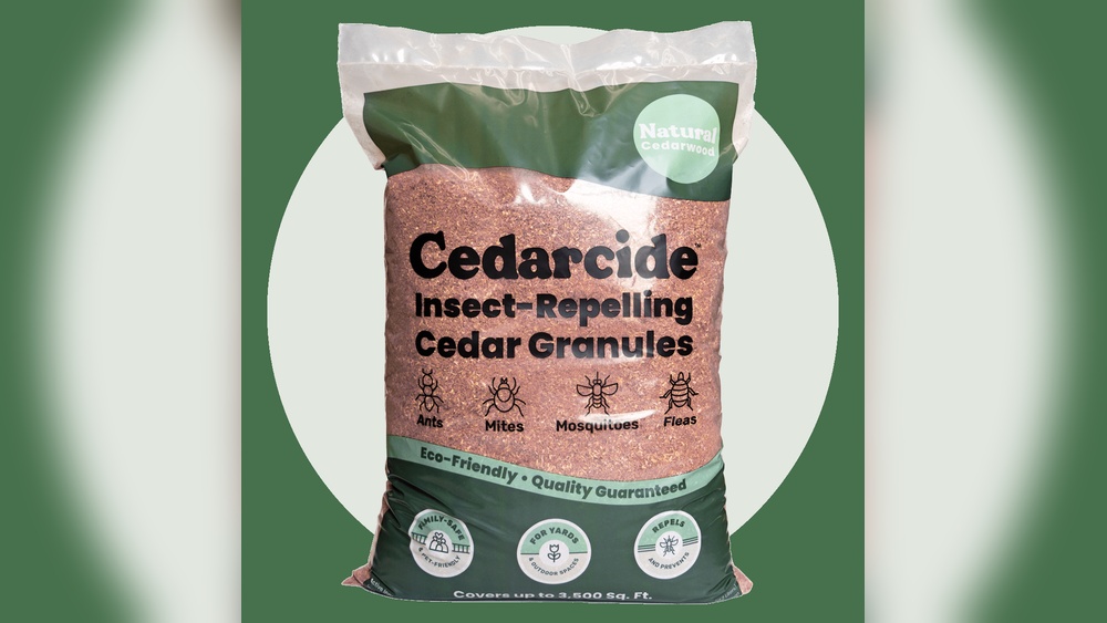 Does Cedar Repel Cockroaches