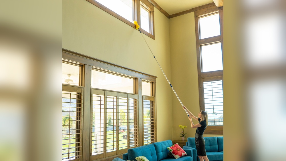 How to Clean High Ceiling Spider Webs